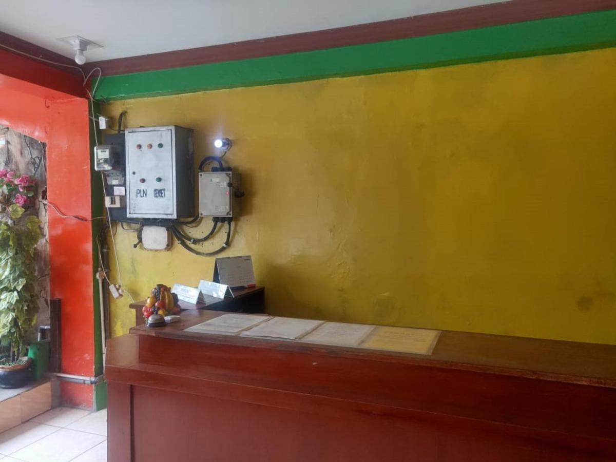 Oyo 90041 Hotel Sinar Lumayan Syariah باليكبابان المظهر الخارجي الصورة