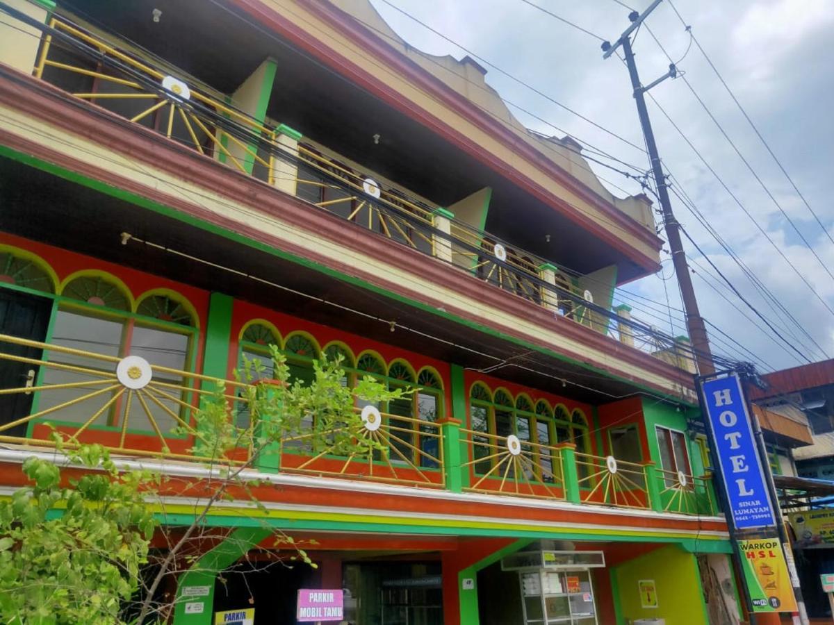 Oyo 90041 Hotel Sinar Lumayan Syariah باليكبابان المظهر الخارجي الصورة