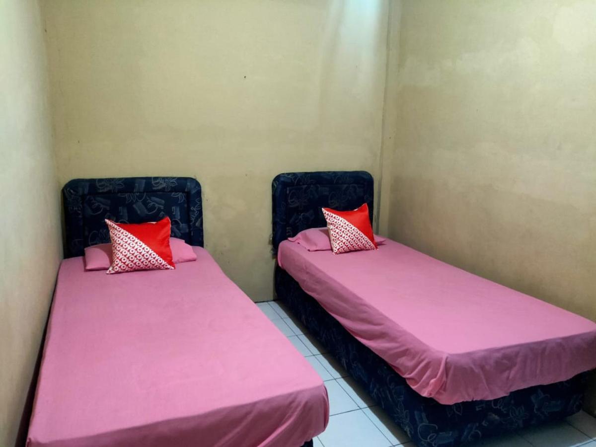 Oyo 90041 Hotel Sinar Lumayan Syariah باليكبابان المظهر الخارجي الصورة
